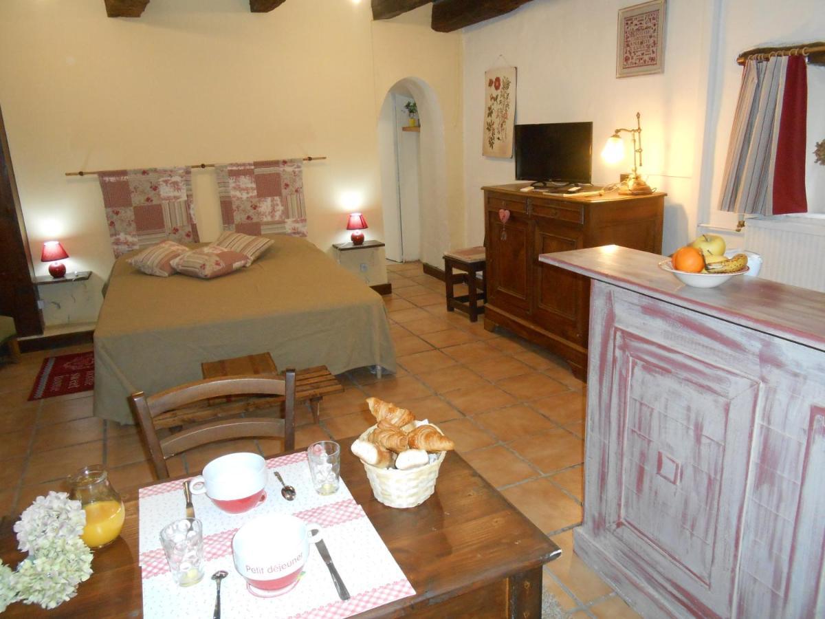 Chambre D'Hotes Le Fourniou Melle  Exterior photo